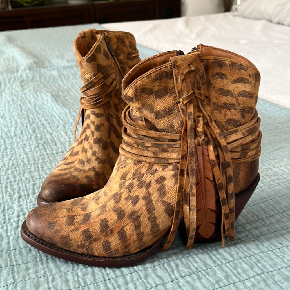 Lucchese Leather Bootie